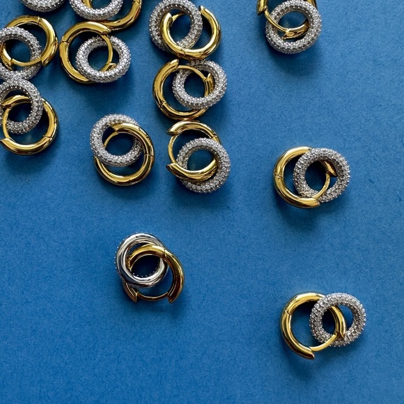 Earring hoop 18 k gold - Picture 5 of 5